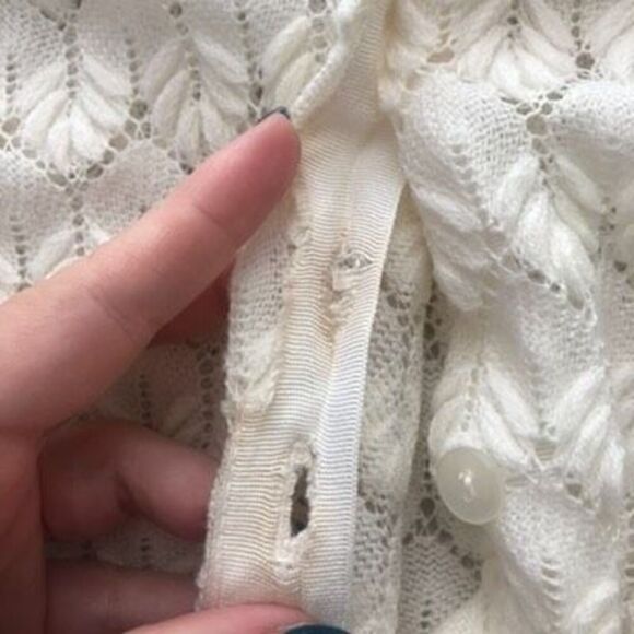 button up cardigan delicate knit ivory classic librarian coquette vintage spring - Picture 9 of 9